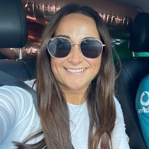 Meet your Posher, Lydia